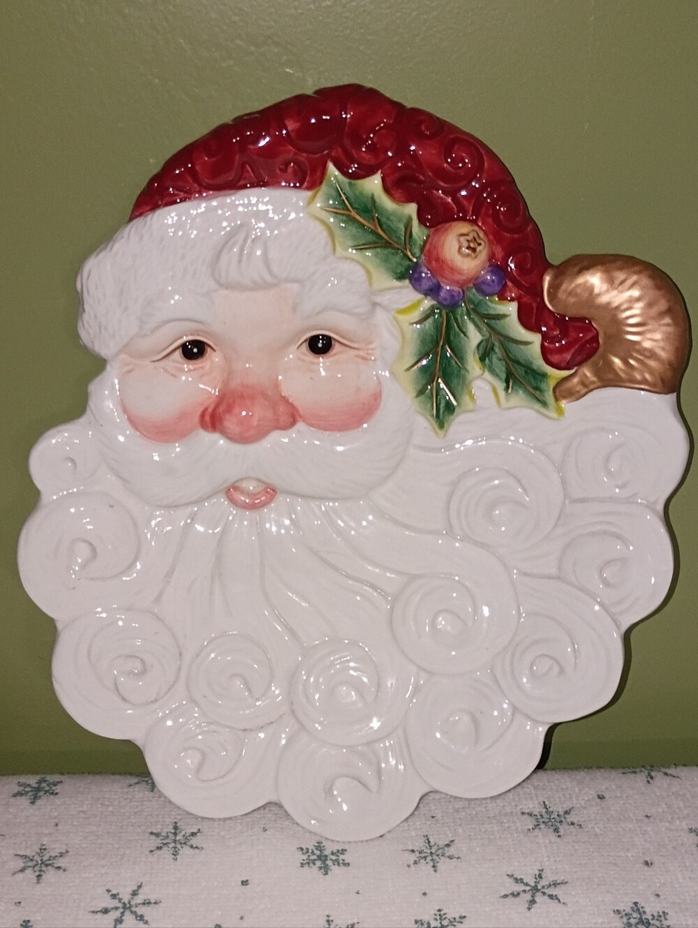 Vintage Fitz And Floyd Essentials Santa Cookie Plate.